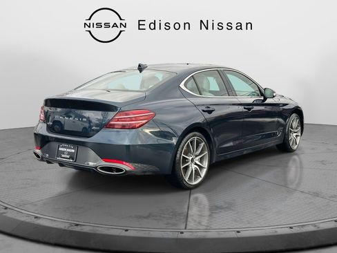 Used 2024 Genesis G70 2.5T image 5