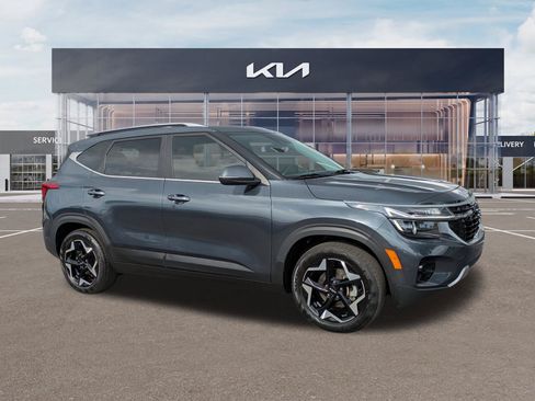 Certified 2024 Kia Seltos EX FWD image 1