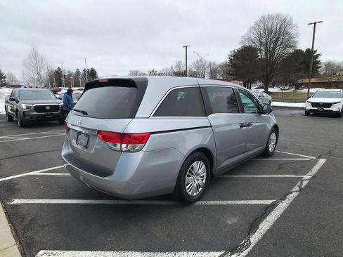 Used 2016 Honda Odyssey LX image 13