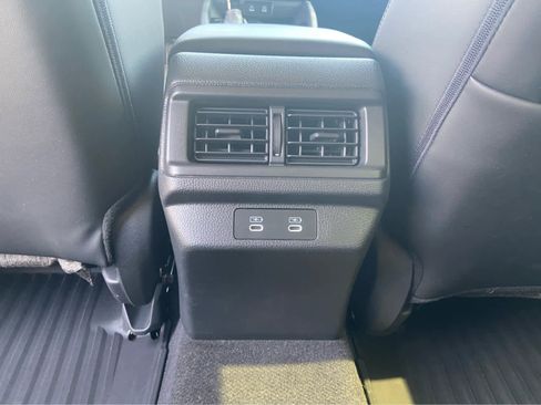 Used 2025 Honda Accord EX-L image 18