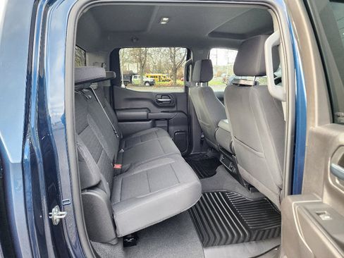 Certified 2023 Chevrolet Silverado 1500 Custom image 27