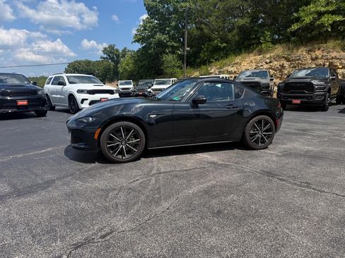 Used 2025 MAZDA MX-5 Miata RF Grand Touring RWD image 3
