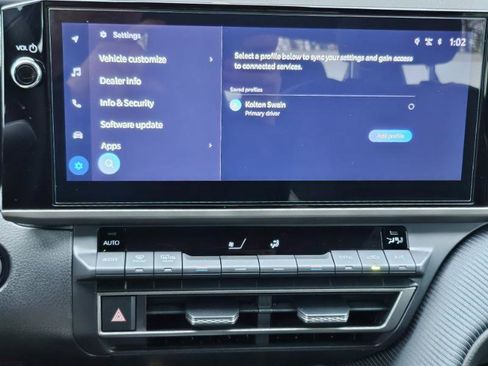 Used 2025 Toyota Camry SE w/ Multimedia Upgrade Package image 37