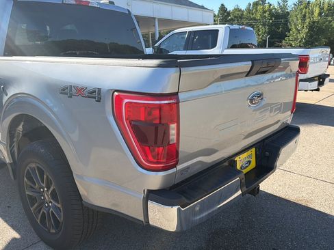 Used 2022 Ford F150 XLT w/ Equipment Group 301A Mid AWD/4WD image 7