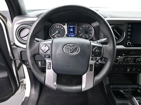 Certified 2020 Toyota Tacoma Limited image 16