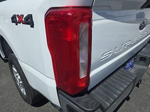 Used 2024 Ford F250 XLT image 33
