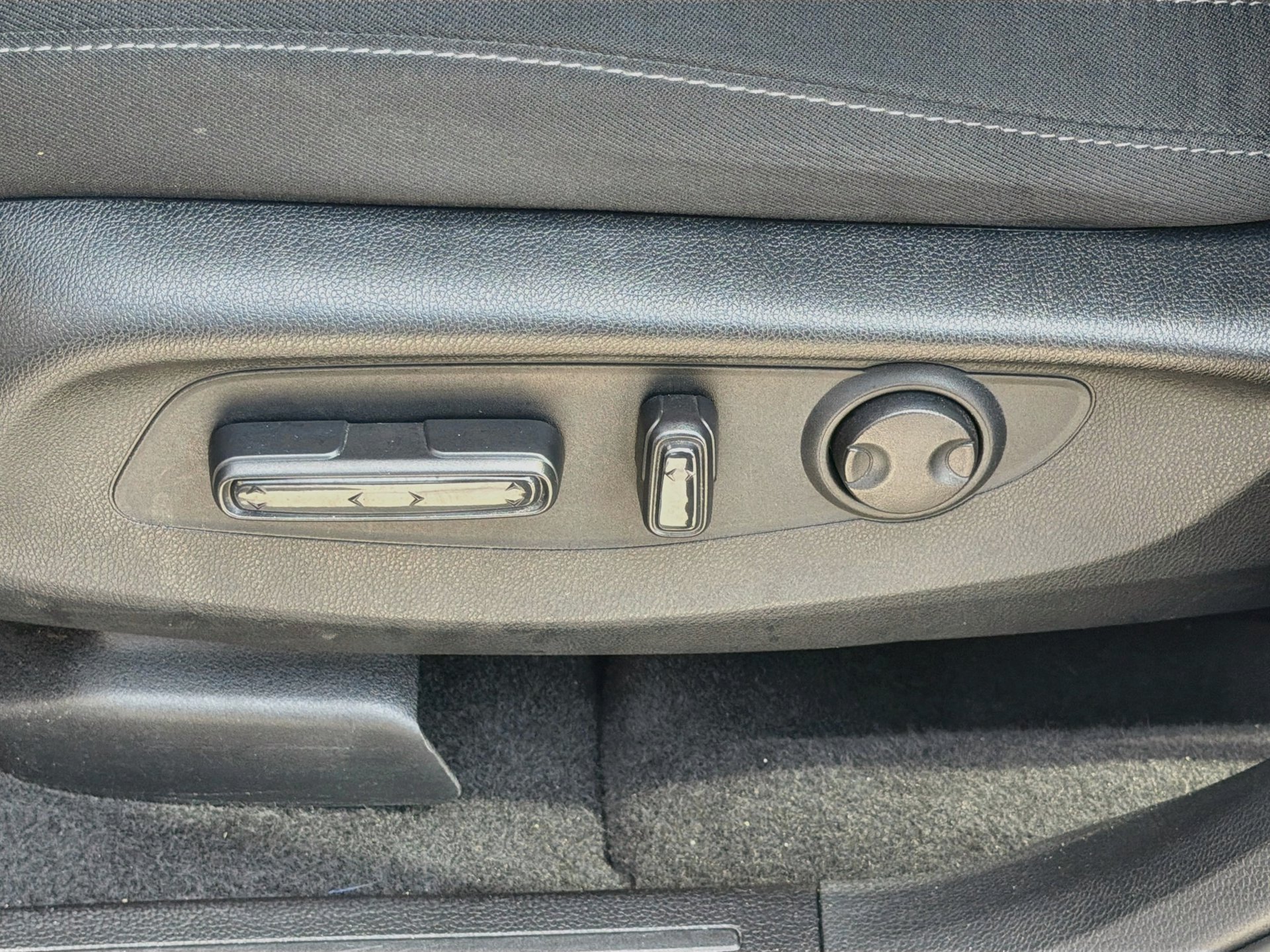 Used 2024 Honda CR-V EX image 23