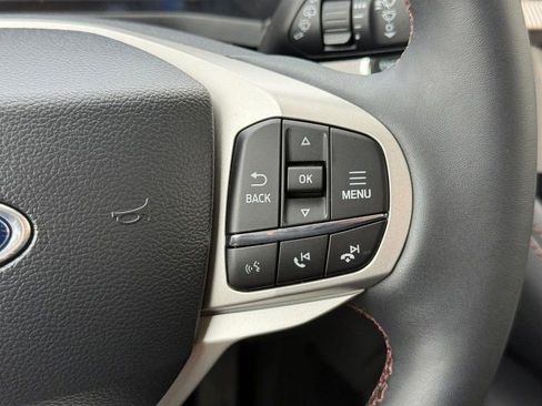 New 2026 Ford Explorer Active w/ Active Comfort Package image 18