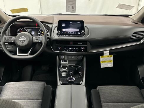 Certified 2023 Nissan Rogue SV AWD/4WD image 21