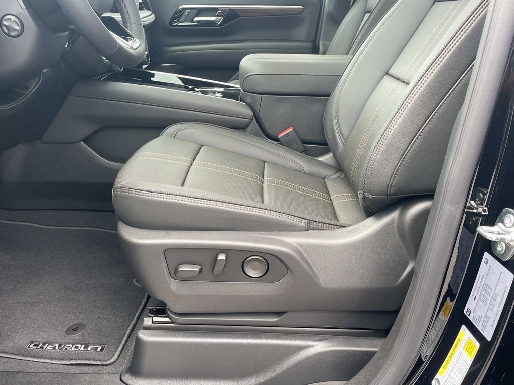 New 2026 Chevrolet Tahoe High Country AWD/4WD image 18