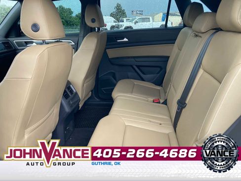 Used 2020 Volkswagen Atlas Cross Sport SE AWD/4WD image 4