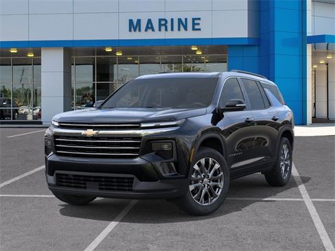 New 2026 Chevrolet Traverse LT w/ Sun and Wheel Package image 6