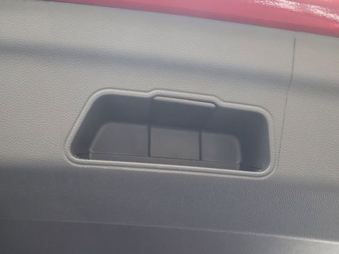 New 2026 Chevrolet Suburban LS image 44