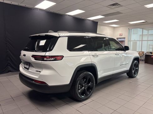 Used 2024 Jeep Grand Cherokee L Limited w/ Black Appearance Package image 3