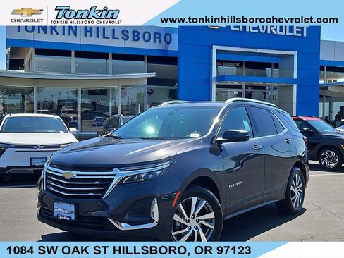 Used 2022 Chevrolet Equinox Premier AWD/4WD image 1