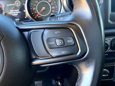 Used 2020 Jeep Wrangler Unlimited Sport S AWD/4WD image 25