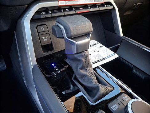 New 2025 Toyota Tundra Platinum image 9