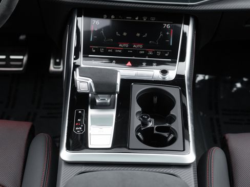 New 2026 Audi RS Q8 performance image 20