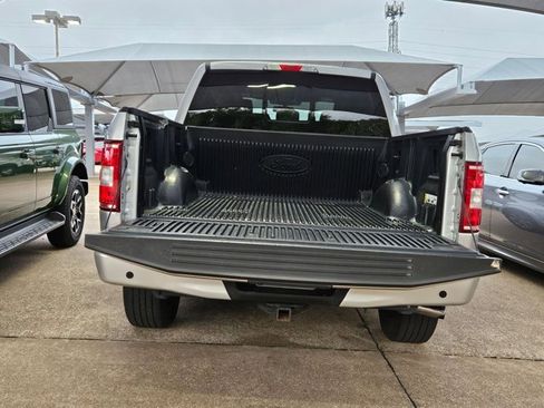 Used 2019 Ford F150 XLT w/ Equipment Group 302A Luxury image 6