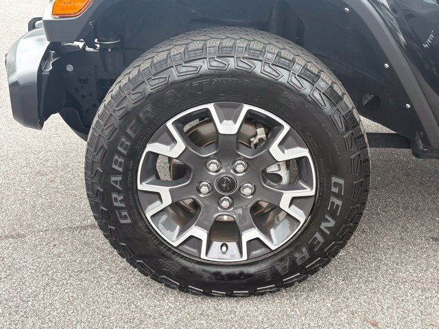 Used 2024 Jeep Wrangler Unlimited Sahara w/ Safety Group AWD/4WD image 26