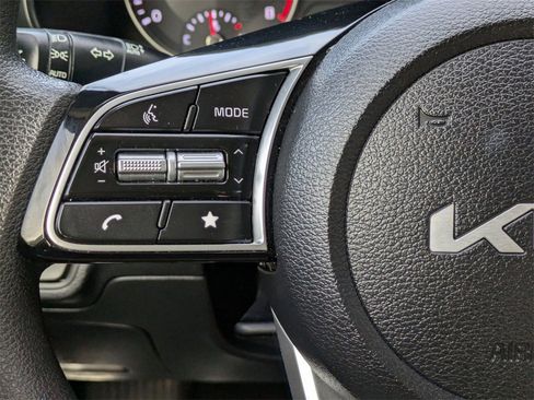 Used 2024 Kia Forte LXS image 20