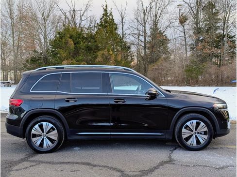 Used 2023 Mercedes-Benz EQB 300 4MATIC image 8