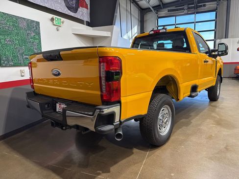Used 2025 Ford F250 XLT w/ 360-Degree Camera Package image 21
