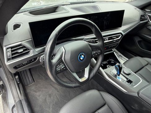 Used 2023 BMW i4 eDrive35 w/ Premium Package RWD image 20