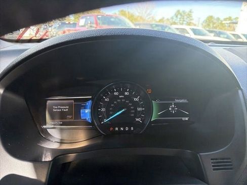 Used 2016 Ford Explorer XLT w/ Equipment Group 202A image 20