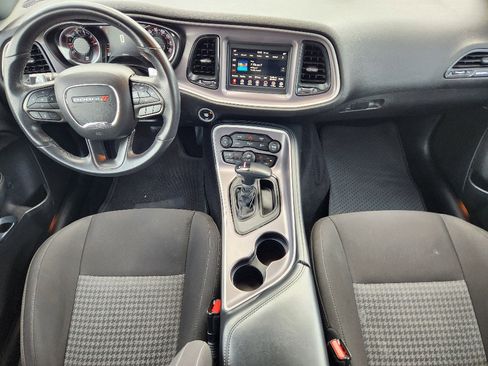 Used 2022 Dodge Challenger GT image 25