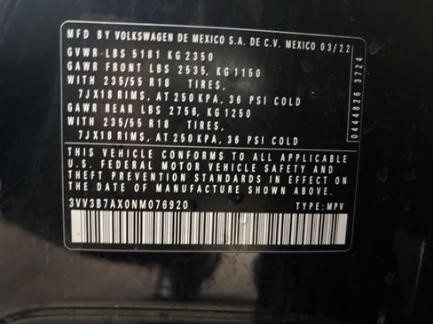 Used 2022 Volkswagen Tiguan SE image 27