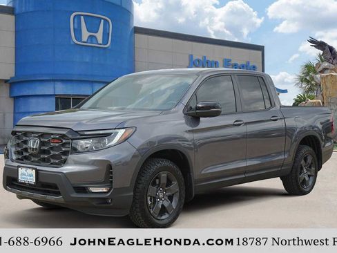 Used 2026 Honda Ridgeline TrailSport image 1