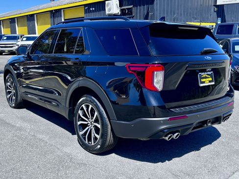 Used 2020 Ford Explorer ST w/ Premium Technology Package AWD/4WD image 8