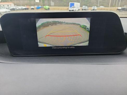 Used 2024 MAZDA MAZDA3 s image 18