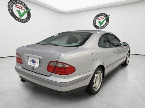 Used 1998 Mercedes-Benz CLK 320 Coupe image 5