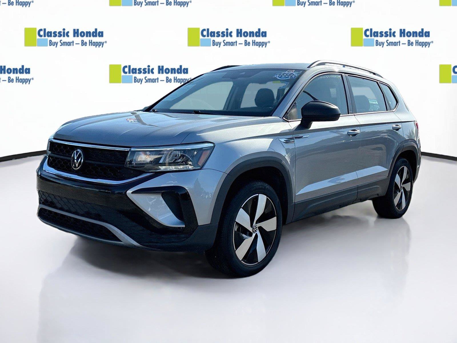 Used 2024 Volkswagen Taos S AWD/4WD image 3