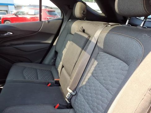 Used 2019 Chevrolet Equinox LT w/ Sun & Navigation Package FWD image 22