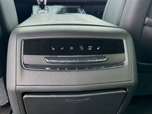 Used 2021 Cadillac Escalade ESV Sport w/ Driver Assist Tech Package image 18