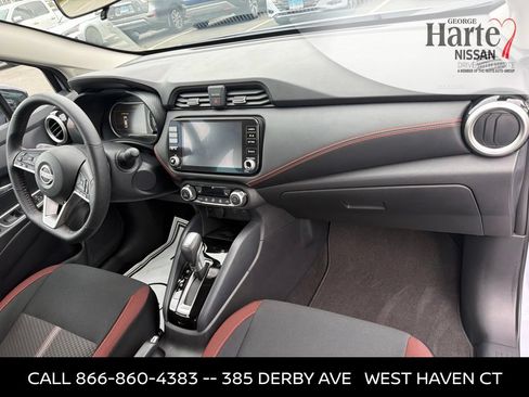 Certified 2025 Nissan Versa SR w/ Trunk Package FWD image 31