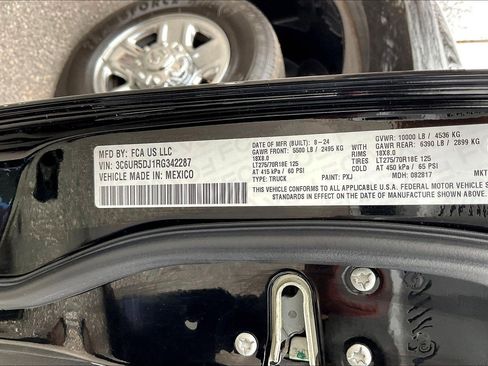 Certified 2024 RAM 2500 Big Horn w/ Bed Utility Group image 30