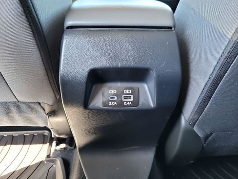 Used 2025 Subaru Crosstrek 2.0i Premium w/ Crosstrek Mirror Package image 16