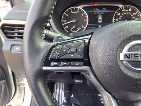 Used 2020 Nissan Altima 2.5 SR FWD image 16