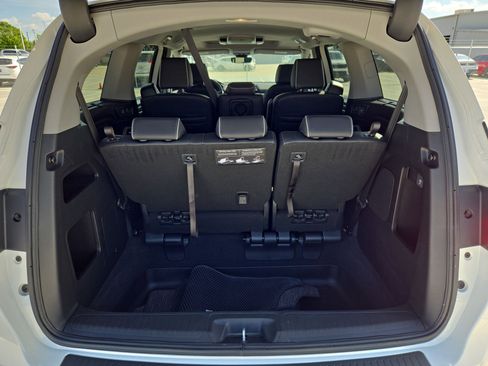 Certified 2024 Honda Odyssey Elite image 30