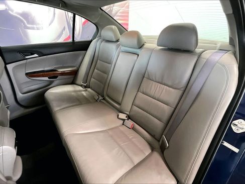 Used 2011 Honda Accord EX-L image 26