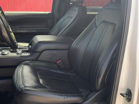 Used 2018 Ford Expedition Limited w/ Equipment Group 302A image 12