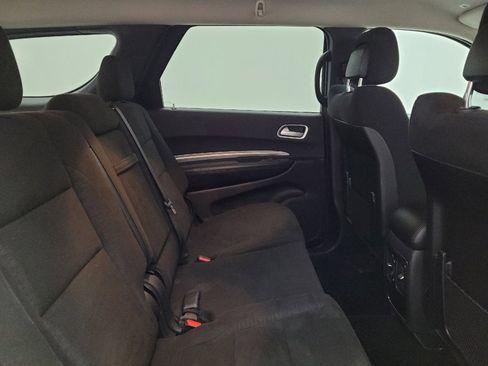 Used 2019 Dodge Durango SXT image 19