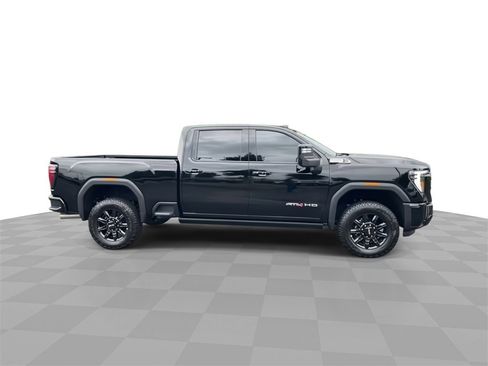 New 2026 GMC Sierra 2500 AT4 w/ AT4 Premium Plus Package image 9