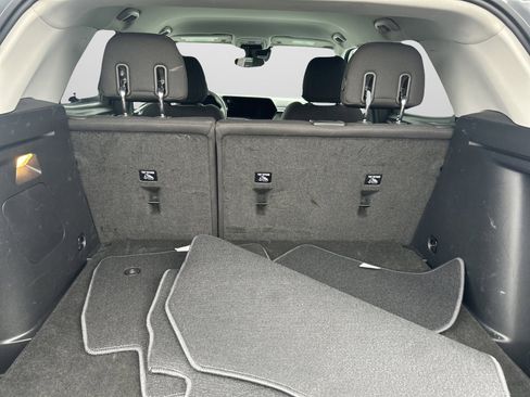 Used 2025 Chevrolet TrailBlazer LT w/ Driver Confidence Package image 9