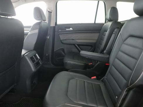 Used 2022 Volkswagen Atlas SEL image 30