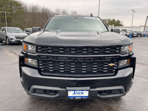 Used 2022 Chevrolet Silverado 1500 Custom image 2